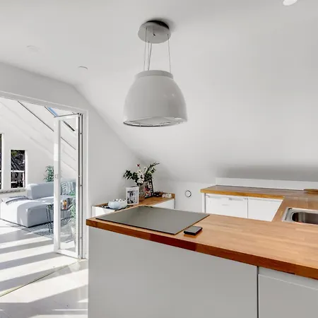 Amazing Sky Loft With Glass Roof & Panorama Views * Tromsø