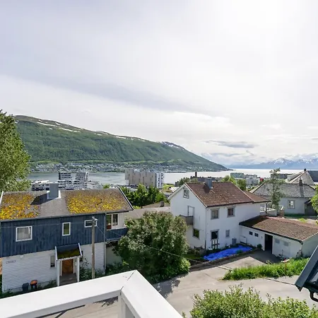 Amazing Sky Loft With Glass Roof & Panorama Views Tromsø
